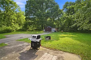 352 Mountain View Rd, Union Township, PA 16101 - Photo 16