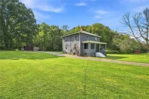 352 Mountain View Rd, Union Township, PA 16101 - Photo 20