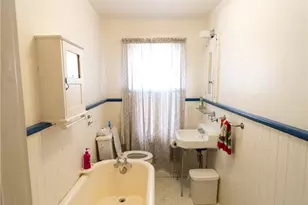 201 Arthur Ave, Scottdale, PA 15683 - Photo 18