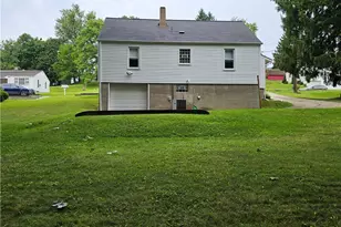 248 Center St, Chippewa Township, PA 15010 - Photo 4