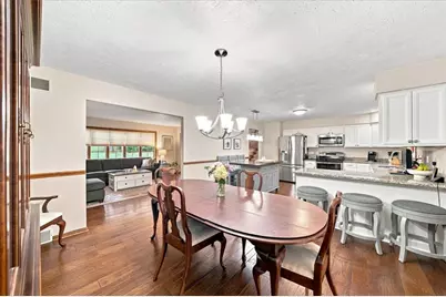 241 Catalina Dr, Neshannock Township, PA 16105 - Photo 8