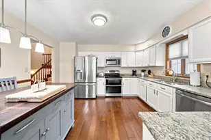 241 Catalina Dr, Neshannock Township, PA 16105 - Photo 12
