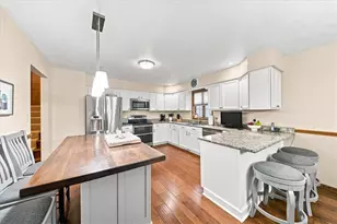241 Catalina Dr, Neshannock Township, PA 16105 - Photo 10