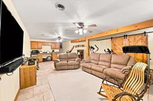 241 Catalina Dr, Neshannock Township, PA 16105 - Photo 32