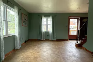 702 McArthur, Greensburg, PA 15601 - Photo 8