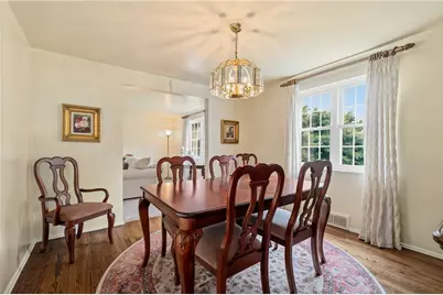 1271 Cardinal Drive, Scott Township, PA 15243 - Photo 6