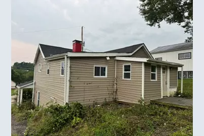 1227 Davis Ave, Canton Township, PA 15301 - Photo 2