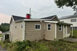 1227 Davis Ave, Canton Township, PA 15301 - Photo 2