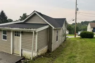 1227 Davis Ave, Canton Township, PA 15301 - Photo 4