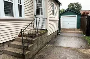 89 Central Ln, Ambridge, PA 15003 - Photo 2