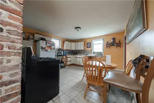 1362 E Maiden St, South Strabane, PA 15301 - Photo 12