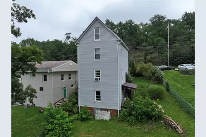 1362 E Maiden St, South Strabane, PA 15301 - Photo 6