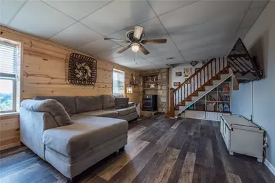 870 Sugar Run Rd, Franklin Township, PA 15370 - Photo 6