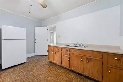 701 McKean Ave, Charleroi Boro, PA 15022 - Photo 12