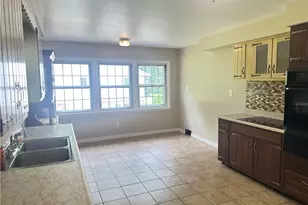 129 Campmeeting Rd, Findlay Township, PA 15026 - Photo 12
