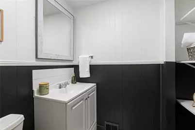 1907 Fox Way, Pittsburgh, PA 15203 - Photo 6