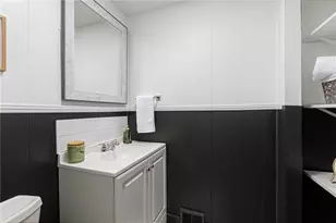 1907 Fox Wy, Pittsburgh, PA 15203 - Photo 6
