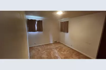 102 Mahony Avenue, Ellport Boro, PA 16117 - Photo 18
