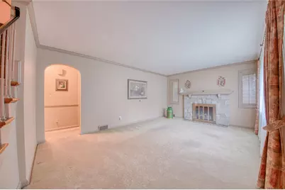 209 Glenview Drive, New Kensington, PA 15068 - Photo 8