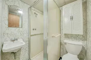 209 Glenview Dr, New Kensington, PA 15068 - Photo 40