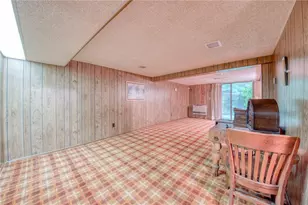 209 Glenview Dr, New Kensington, PA 15068 - Photo 36