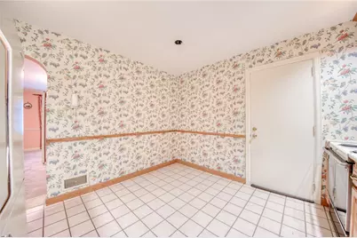 209 Glenview Drive, New Kensington, PA 15068 - Photo 26