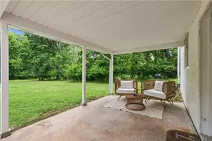 6105 Crestmont Dr, Penn Township, PA 16002 - Photo 22