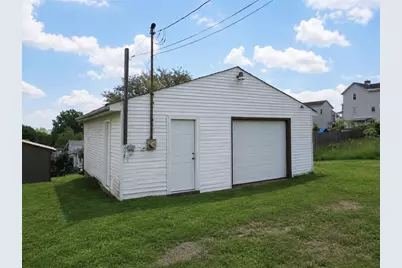 666 Ewing Street, Washington, PA 15301 - Photo 32