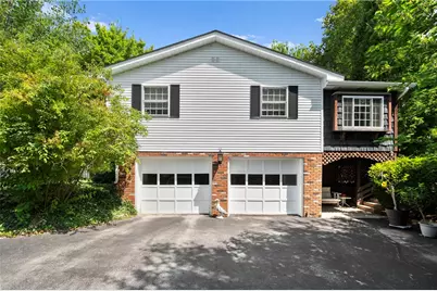 111 Blackwood St, Chippewa Township, PA 15010 - Photo 2