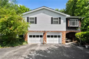111 Blackwood St, Chippewa Township, PA 15010 - Photo 2