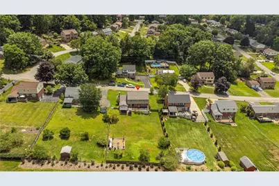 1509 Tamarack Dr, Pittsburgh, PA 15101 - Photo 4