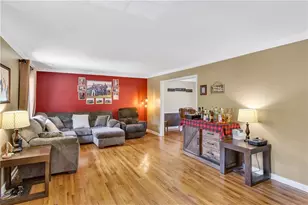 1509 Tamarack Dr, Pittsburgh, PA 15101 - Photo 18