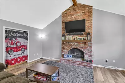 1509 Tamarack Dr, Pittsburgh, PA 15101 - Photo 14