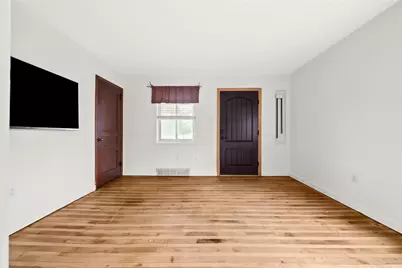 124 Simon Ave, Ross Twp, PA 15237 - Photo 6