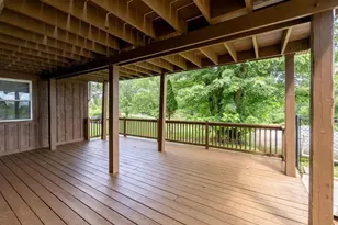 208 McCleary Rd, Hookstown, PA 15050 - Photo 8
