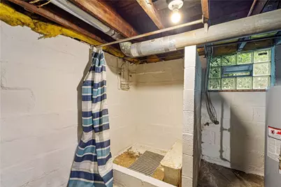 512 Center Ave, North Charleroi, PA 15022 - Photo 36