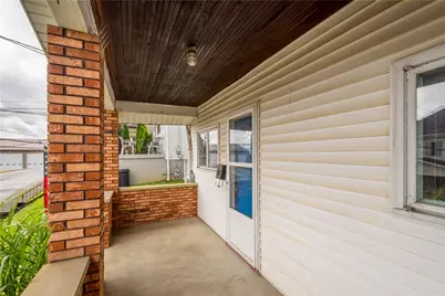 512 Center Ave, North Charleroi, PA 15022 - Photo 6