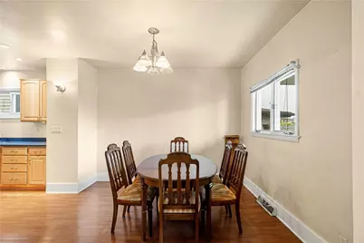 512 Center Ave, North Charleroi, PA 15022 - Photo 12