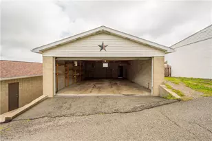 512 Center Ave, North Charleroi, PA 15022 - Photo 32
