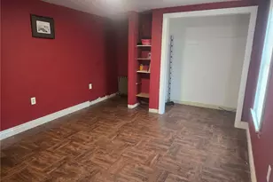 344 N Pennsylvania Ave, Greensburg, PA 15601 - Photo 12