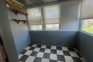 437 Desota St, East McKeesport, PA 15035 - Photo 16