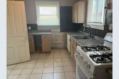 437 Desota St, East McKeesport, PA 15035 - Photo 12