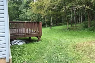 425 Purdy Rd, Hanover Township, PA 15021 - Photo 32