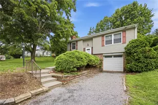 592 Jane St, Cranberry Township, PA 16066 - Photo 4