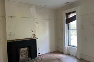 655 Brown Ave, Erie City, PA 16502 - Photo 6