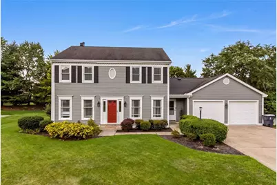214 Hunting Ridge Trl, Cranberry Township, PA 16066 - Photo 2