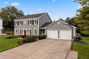 214 Hunting Ridge Trail, Cranberry Township, PA 16066 - Photo 4