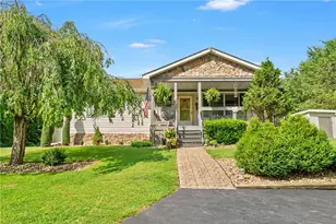 160 Cain Rd, Hanover Township, PA 15026 - Photo 2