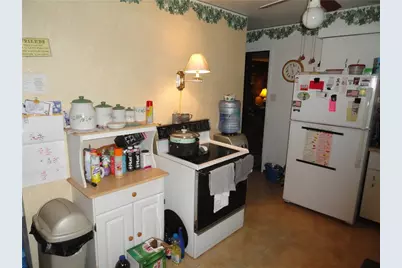 2049 Prospect Rd, Franklin Township, PA 16052 - Photo 8