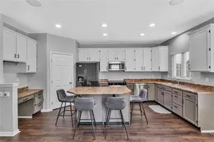 111 Lewisham Rd, Cranberry Township, PA 16066 - Photo 14